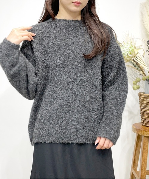 Meli rich(メリーリッチ)の「ループヤーンオーバーサイズニット(ニット/セーター・レディース・オートミール/オレンジ/チャコール・MEDIUM)」の12枚目の写真