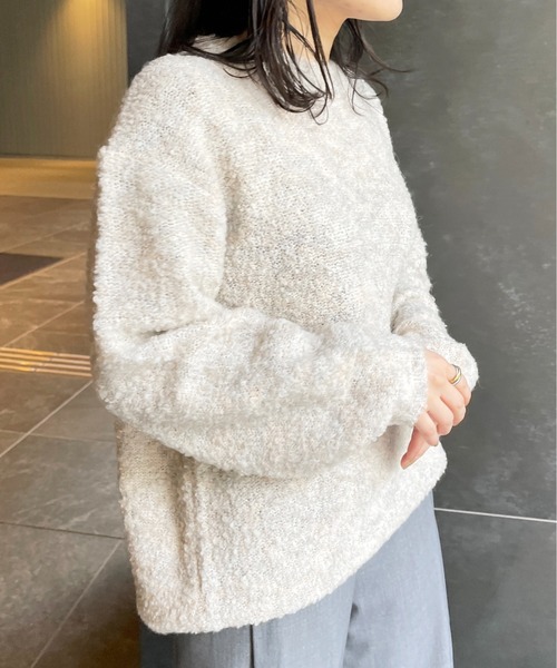 Meli rich(メリーリッチ)の「ループヤーンオーバーサイズニット(ニット/セーター・レディース・オートミール/オレンジ/チャコール・MEDIUM)」の6枚目の写真