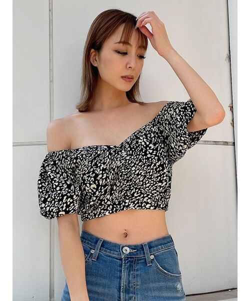GYDA（ジェイダ）の「レオパードコルセット オフショルブラウス（シャツ/ブラウス・レディース・ブラック/アイボリー・FREE）」の4枚目の写真