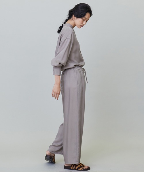 1er Arrondissement(プルミエアロンディスモン)の「キュプラフィブリルイージーパンツ(その他パンツ・レディース・サックスブルー/ブラック/グレイッシュベージュ・36/38)」の11枚目の写真