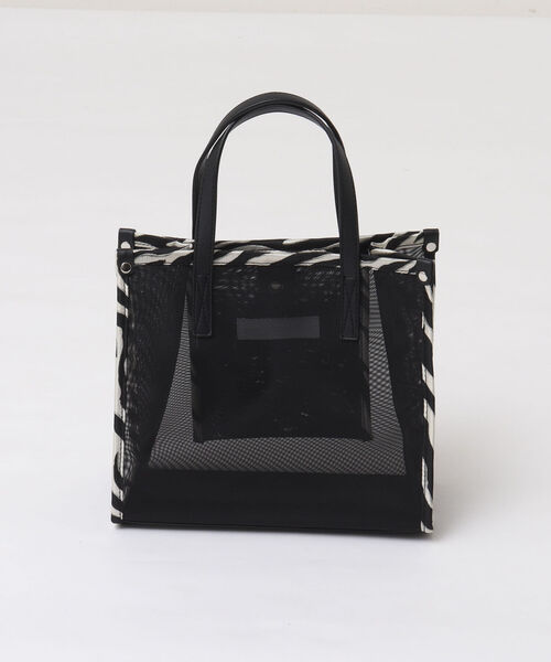 NOLLEY’S（ノーリーズ）の「チュールメッシュパイピングトートバッグ（トートバッグ・レディース・ブラック系その他3/ベージュ系その他3・FREE）」の16枚目の写真