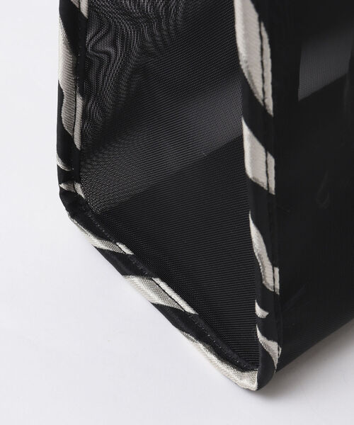 NOLLEY’S（ノーリーズ）の「チュールメッシュパイピングトートバッグ（トートバッグ・レディース・ブラック系その他3/ベージュ系その他3・FREE）」の3枚目の写真