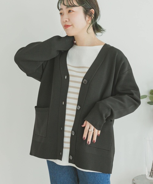 ITEMS URBANRESEARCH(アイテムズ アーバンリサーチ)の「ライトVネックカーディガン(カーディガン/ボレロ・レディース・グレー系その他/モカ/ブラック/グリーン系その他・FREE)」の11枚目の写真