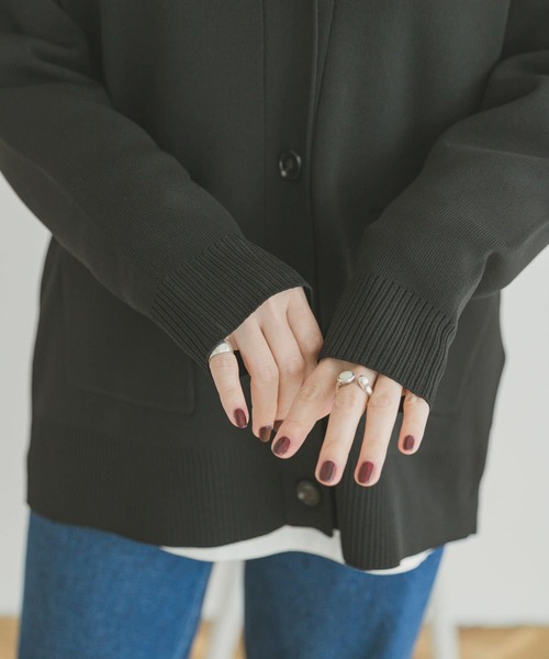 ITEMS URBANRESEARCH(アイテムズ アーバンリサーチ)の「ライトVネックカーディガン(カーディガン/ボレロ・レディース・グレー系その他/モカ/ブラック/グリーン系その他・FREE)」の16枚目の写真