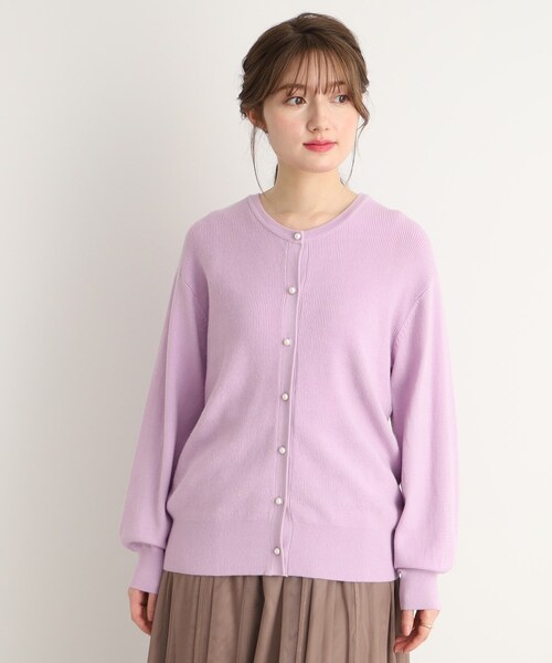 DRESKIP(ドレスキップ)の「◆パ-ル調釦クルーネックニットカーディガン(カーディガン/ボレロ・レディース・ブラック/パープル/グリーン/ナチュラル・02/03/04)」の5枚目の写真