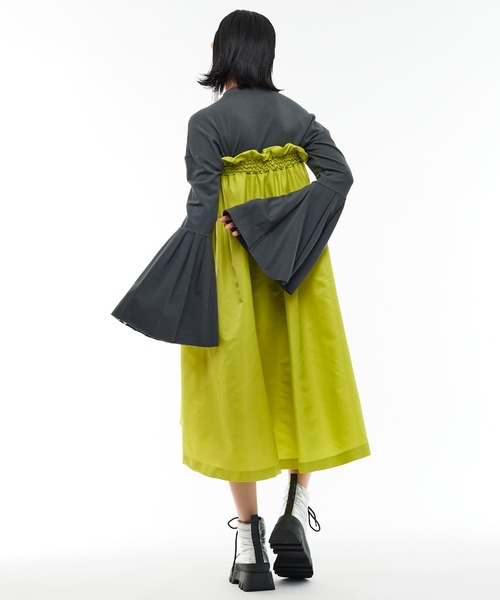 Narcissus（ナルシス）の「【Narcissus】フレアロングTシャツ（Tシャツ/カットソー・レディース・チャコールグレー/グリーン・FREE）」の6枚目の写真