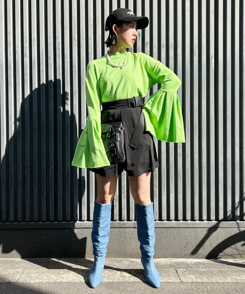 Narcissus（ナルシス）の「【Narcissus】フレアロングTシャツ（Tシャツ/カットソー・レディース・チャコールグレー/グリーン・FREE）」の22枚目の写真