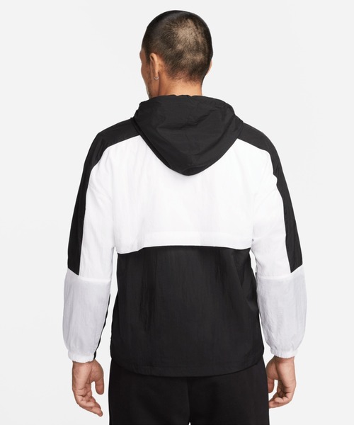 NIKE（ナイキ）の「ナイキ スポーツウェア メンズ フーデッド ウーブン