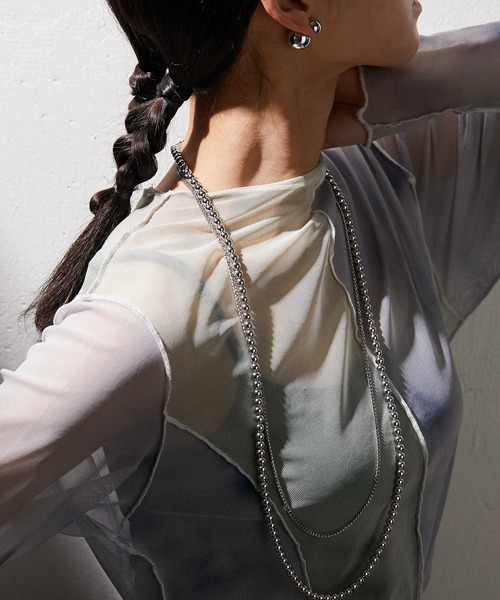 ear PAPILLONNER（イアパピヨネ）の「ロングメタルビーズネックレス