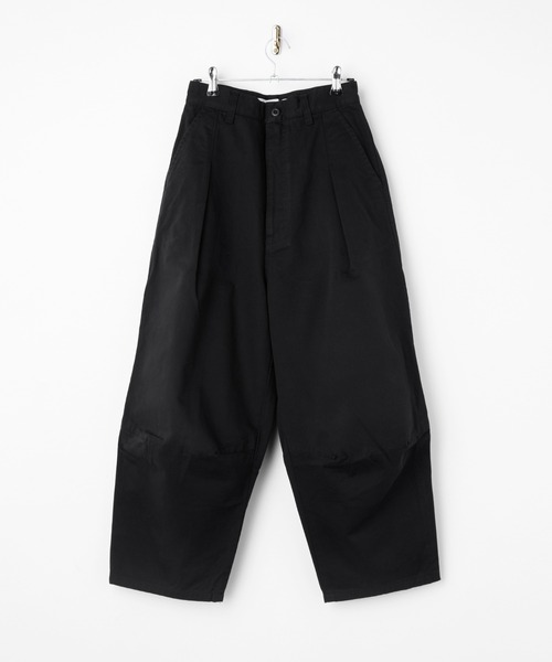 SETTO（セット）の「DOKONO PANTS：ワイドタックパンツ（チノパンツ・レディース・ベージュ/ブラック・M/L）」の13枚目の写真