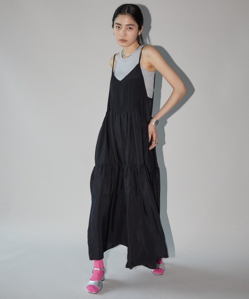 Aunt Marie's(アントマリーズ)の「ボリュームティアードキャミワンピース(ワンピース・レディース・ブラウン/ブラック/ブルー/ピンク・FREE)」の17枚目の写真