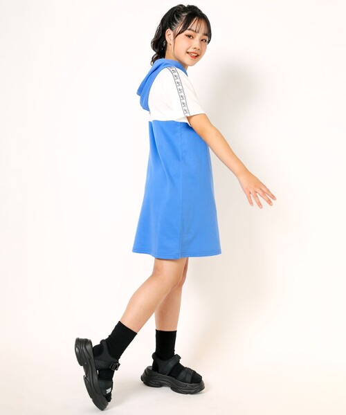 ZIDDY（ジディ）の「フード切り替えワンピース(130~160cm)（ワンピース・キッズ・ブルー/オレンジ・150/130/160/140）」の17枚目の写真