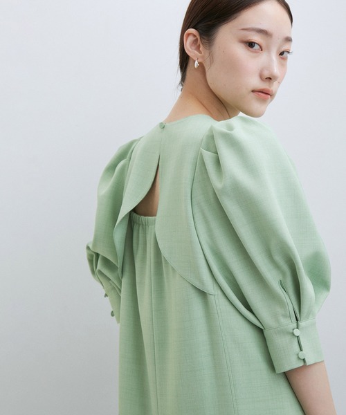 【WEB限定】バックコンシャスワンピース