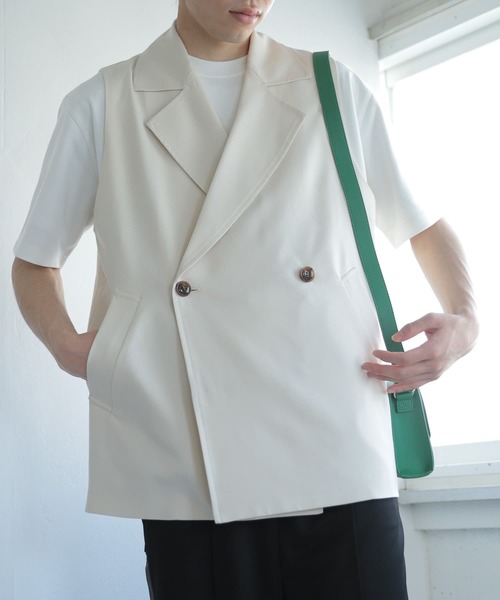 SENSE OF PLACE by URBAN RESEARCH(センスオブプレイスバイアーバンリサーチ)の「『ユニセックス』ダブルブレストベスト(ベスト・メンズ・ブラック/ブルー/ライトベージュ・MEDIUM/LARGE)」の12枚目の写真