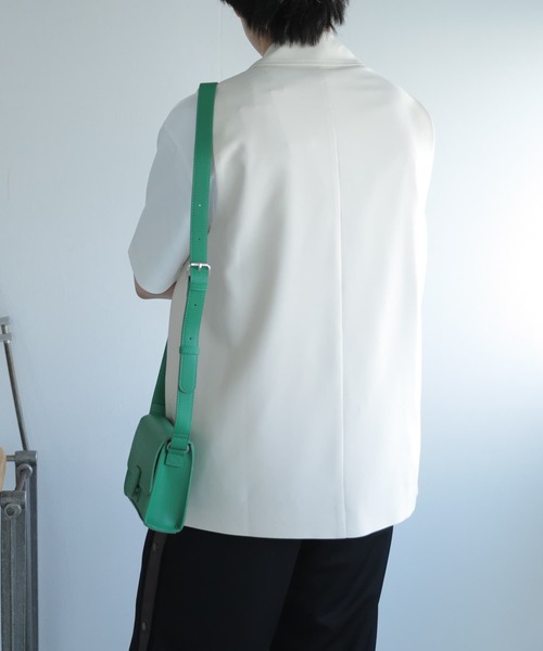 SENSE OF PLACE by URBAN RESEARCH(センスオブプレイスバイアーバンリサーチ)の「『ユニセックス』ダブルブレストベスト(ベスト・メンズ・ブラック/ブルー/ライトベージュ・MEDIUM/LARGE)」の14枚目の写真