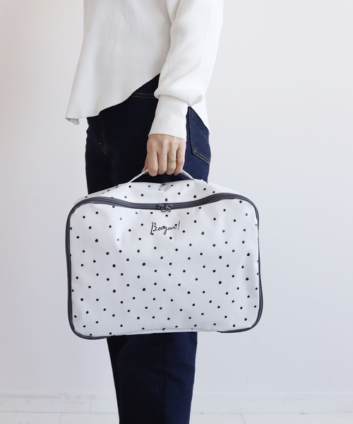 IENA ENFANT(イエナアンファン)の「《追加》【BASIC】トラベルポーチ LARGE baby-kids(ポーチ・キッズ・ブラック/ネイビー/ホワイト・FREE)」の17枚目の写真