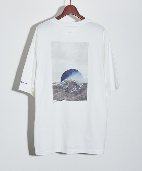 JANESMITH（ジェーンスミス）の「JANESMITH ジェーンスミス / NICOLA KLOOSTERMAN WONDERLUST 2017 PERSPECTIEVE 2017 S/S T-SHIRT グラフィックプリントビッグシルエットTシャツ / 23WCT-#954S（Tシャツ/カットソー・レディース・ブラック/ホワイト・XS/S/M/L/XL）」の9枚目の写真