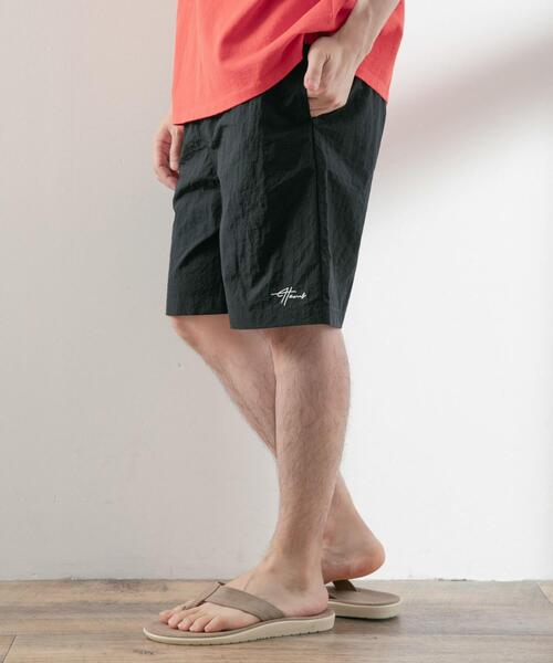 ITEMS URBANRESEARCH（アイテムズ アーバンリサーチ）の「撥水加工 オールラウンドナイロンショーツ（その他パンツ・メンズ・イエロー/パープル/ブラック/オレンジ/グリーン・LARGE/MEDIUM）」の8枚目の写真