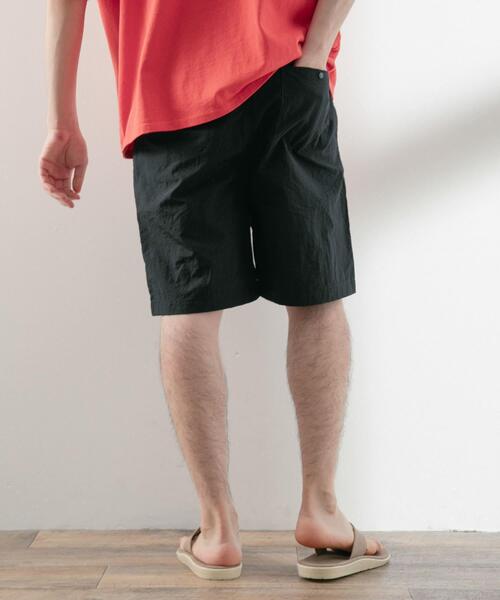 ITEMS URBANRESEARCH（アイテムズ アーバンリサーチ）の「撥水加工 オールラウンドナイロンショーツ（その他パンツ・メンズ・イエロー/パープル/ブラック/オレンジ/グリーン・LARGE/MEDIUM）」の9枚目の写真