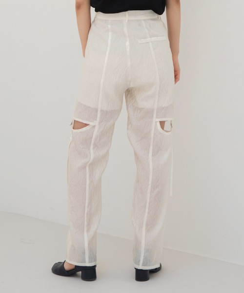 VACANCY（ヴァカンシー）の「カットスリットシガレットパンツ（その他パンツ・レディース・グレー/アイボリー/ブラック・MEDIUM/LARGE/SMALL）」の8枚目の写真