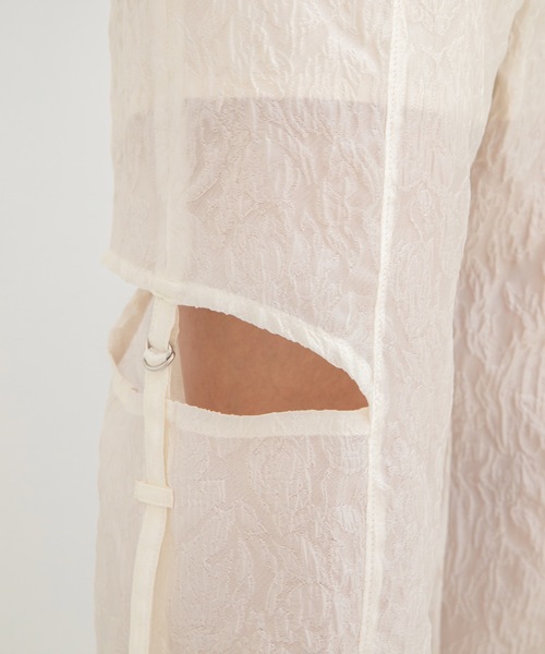 VACANCY（ヴァカンシー）の「カットスリットシガレットパンツ（その他パンツ・レディース・グレー/アイボリー/ブラック・MEDIUM/LARGE/SMALL）」の11枚目の写真