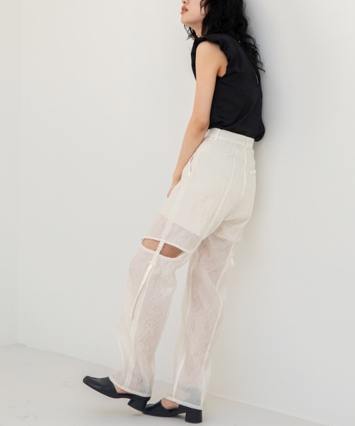 VACANCY（ヴァカンシー）の「カットスリットシガレットパンツ（その他パンツ・レディース・グレー/アイボリー/ブラック・MEDIUM/LARGE/SMALL）」の17枚目の写真