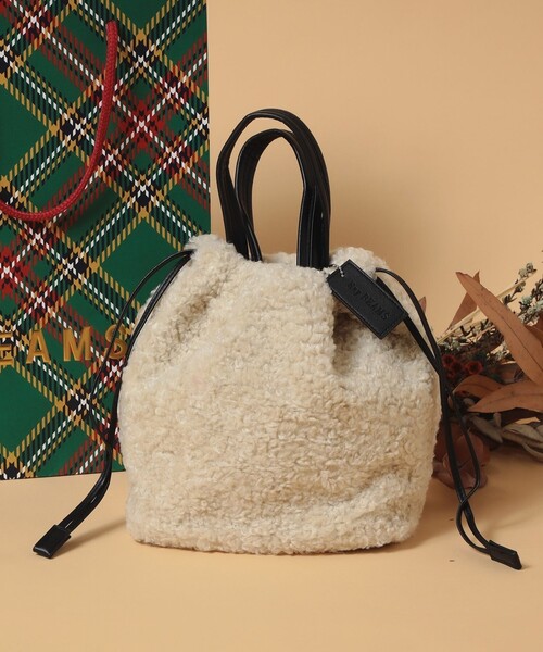 Ray BEAMS（レイビームス）の「Ray BEAMS / リバーシブル ボア バッグ（ショルダーバッグ・レディース・ブラック/ベージュ・ONE SIZE）」の3枚目の写真