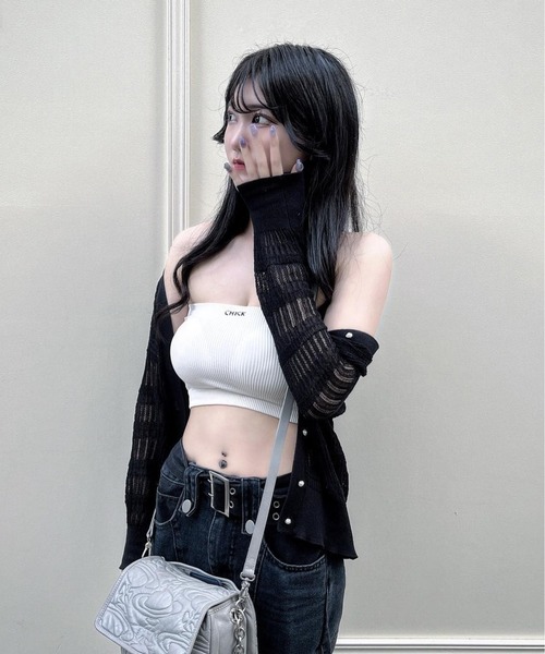 Chick(チック)の「【CHICK ORIGINAL】ワンポイント刺繍 リブベアトップ/チューブトップ 2WAY(キャミソール・レディース・ホワイト/ブラック・FREE)」の18枚目の写真