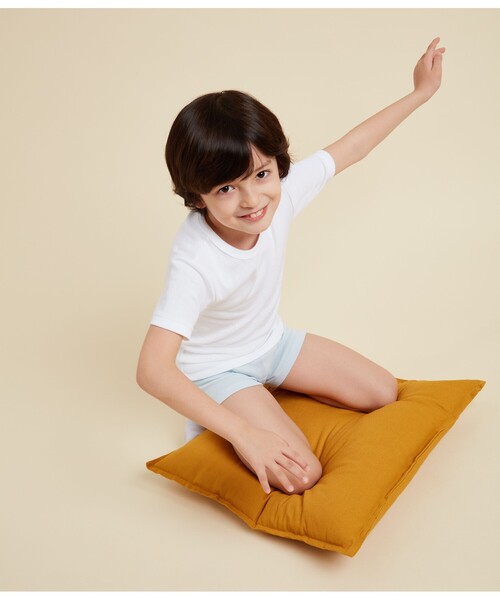 PETIT BATEAU（プチバトー）の「ホワイト半袖Ｔシャツ２枚組（インナーウェア/肌着・キッズ・その他・8YEAR/6YEAR/10YEAR/12YEAR）」の5枚目の写真