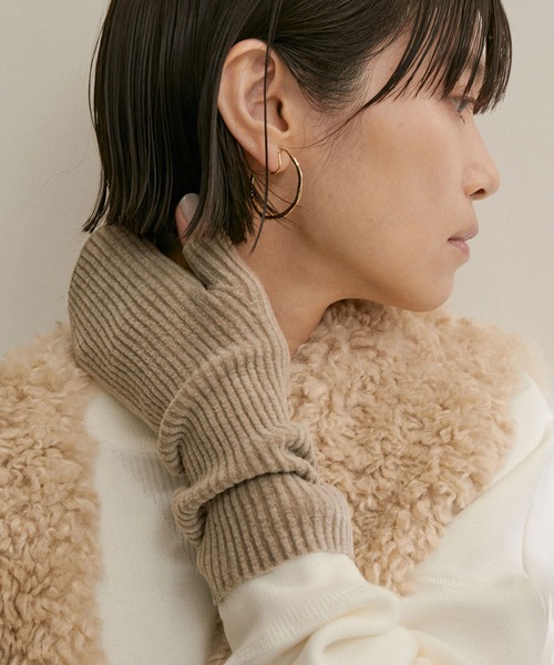 SALON adam et rope'（サロン アダム エ ロペ）の「アームウォーマー -CreamyCotton /クリーミーコットン-（手袋・レディース・パープル/ホワイト/グレー/ブラック系その他・FREE）」の3枚目の写真