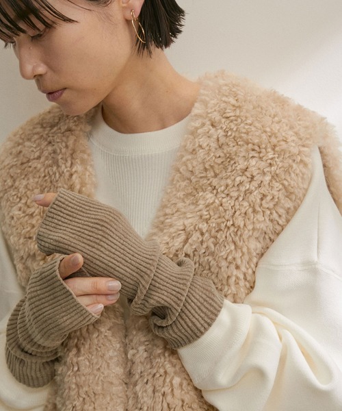 SALON adam et rope'（サロン アダム エ ロペ）の「アームウォーマー -CreamyCotton /クリーミーコットン-（手袋・レディース・パープル/ホワイト/グレー/ブラック系その他・FREE）」の10枚目の写真