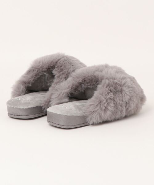 SNIDEL HOME(スナイデルホーム)の「ローヒールボリュームファースリッパ(ルームシューズ/スリッパ・レディース・ホワイト/ピンク/モカ・FREE)」の12枚目の写真