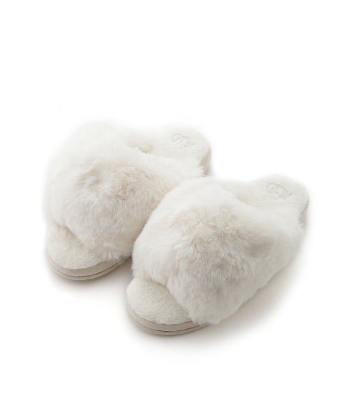 SNIDEL HOME(スナイデルホーム)の「ローヒールボリュームファースリッパ(ルームシューズ/スリッパ・レディース・ホワイト/ピンク/モカ・FREE)」の2枚目の写真