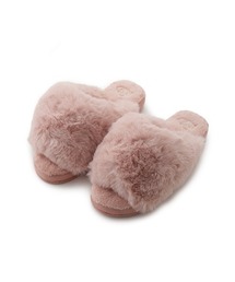 ローヒールボリュームファースリッパ