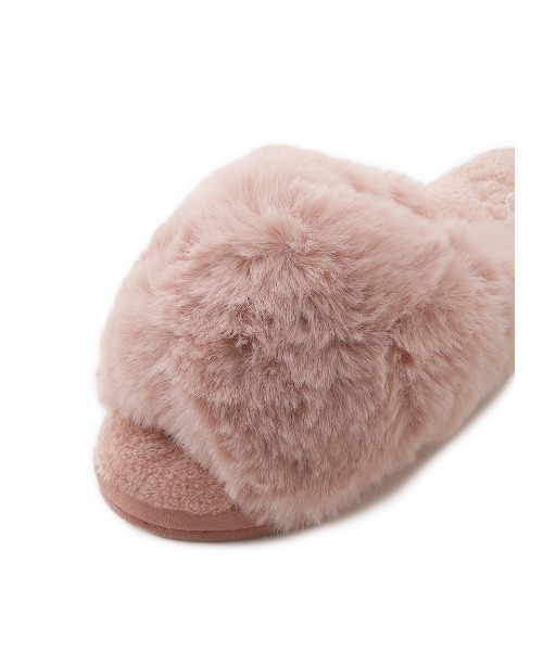 SNIDEL HOME(スナイデルホーム)の「ローヒールボリュームファースリッパ(ルームシューズ/スリッパ・レディース・ホワイト/ピンク/モカ・FREE)」の6枚目の写真