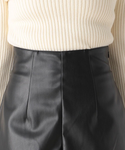 Heather(ヘザー)の「ハイウエストショートパンツ 967878(その他パンツ・レディース・アイボリー/ブラック・S/M)」の17枚目の写真