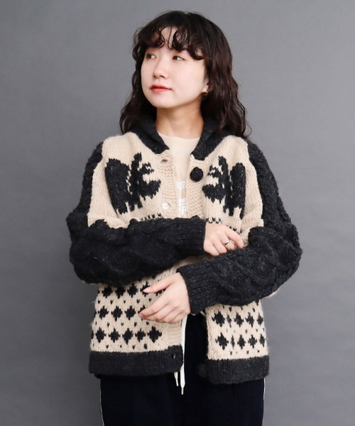 I am I in fact...（アイアムアイインファクト）の「Triceratops JQ ニットジャージブルゾン《WEB限定カラー：ベージュ》（カーディガン/ボレロ・レディース・ベージュ/レッド/ブラック・FREE）」の5枚目の写真