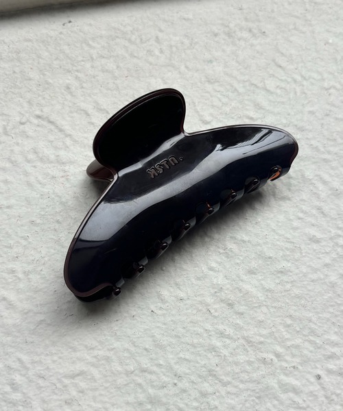 Kastane（カスタネ）の「【新色追加】fiw.ロゴバンスクリップ（バレッタ/ヘアクリップ・レディース・アイボリー/ブラック/グレー/ピンクベージュ/ピンク系その他/ライム/ライトグレー/ブルー系その他/ダークグリーン/ダークブラウン・FREE）」の5枚目の写真