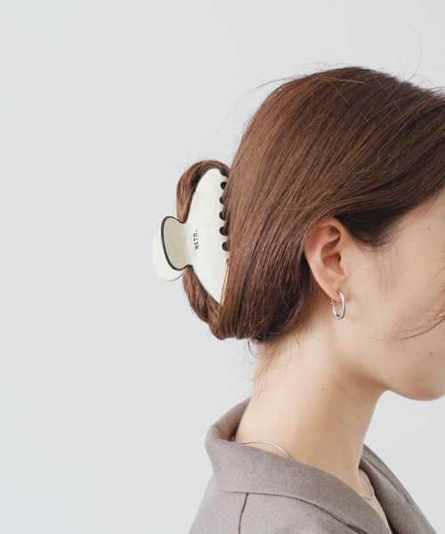 Kastane（カスタネ）の「【新色追加】fiw.ロゴバンスクリップ（バレッタ/ヘアクリップ・レディース・アイボリー/ブラック/グレー/ピンクベージュ/ピンク系その他/ライム/ライトグレー/ブルー系その他/ダークグリーン/ダークブラウン・FREE）」の12枚目の写真