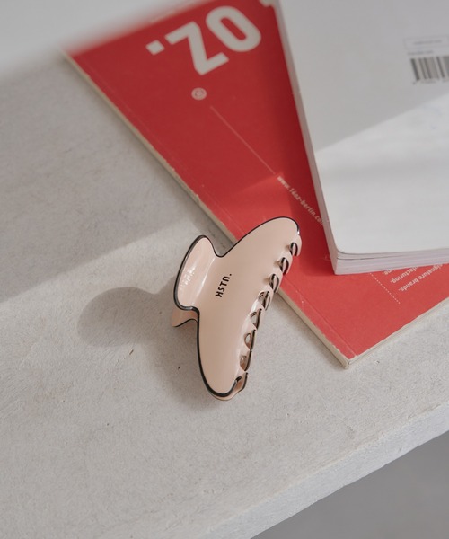 Kastane（カスタネ）の「【新色追加】fiw.ロゴバンスクリップ（バレッタ/ヘアクリップ・レディース・アイボリー/ブラック/グレー/ピンクベージュ/ピンク系その他/ライム/ライトグレー/ブルー系その他/ダークグリーン/ダークブラウン・FREE）」の21枚目の写真