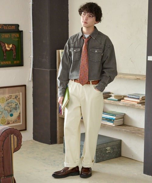 MONO-MART LADY'S(モノマートレディース)の「ビンテージライクライトオンスデニムビッグシャツ(シャツ/ブラウス・レディース・グレー/ブルー/インディゴブルー・FREE)」の22枚目の写真