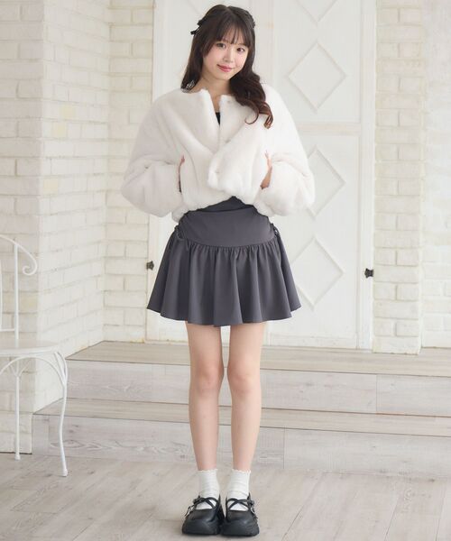 ems excite（エムズエキサイト）の「【リバイバル】ノーカラーFファーJK（ブルゾン・レディース・ブラック/ライトグレー/ナチュラル/ブルー/アイボリー/ダークグレー/アニマル/ブラウン・FREE）」の14枚目の写真