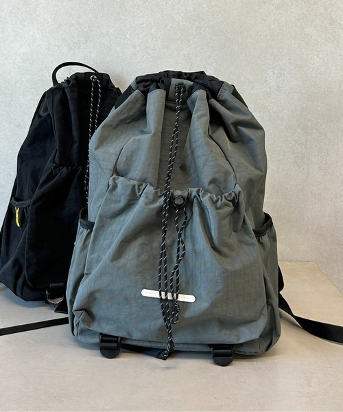 CPCM（シーピーシーエム）の「スピンドルナップリュック（バックパック/リュック・メンズ・グレー/ブラック・FREE）」の3枚目の写真