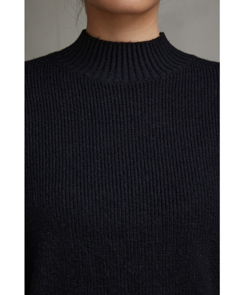 AZUL by moussy（アズールバイマウジー）の「シャギースリーブ