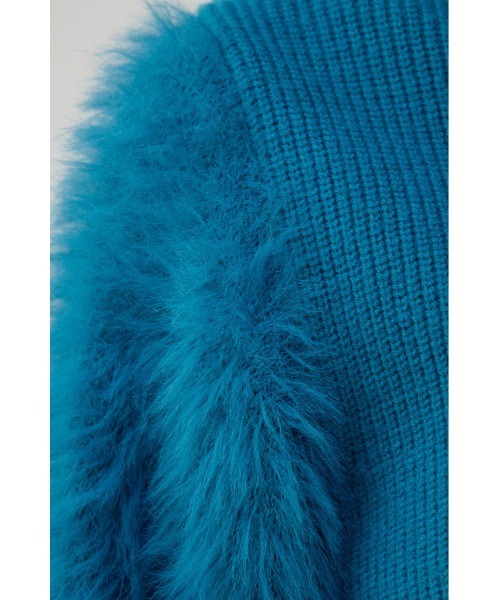 AZUL by moussy（アズールバイマウジー）の「シャギースリーブニットトップス（ニット/セーター・レディース・ライトグレー/ブルー/ブラック/オフホワイト・MEDIUM/SMALL）」の14枚目の写真