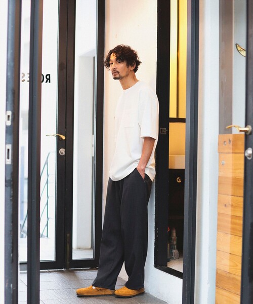 B:MING by BEAMS(ビーミングバイビームス)の「B:MING by BEAMS / ヘビーウエイト ドロップショルダー Tシャツ(ユニセックス対応)(Tシャツ/カットソー・メンズ・オリーブ/レッド系その他7/ネイビー/ブラウン系その他5/ブラック/オフホワイト/サックスブルー/イエロー系その他5・SMALL/LARGE/MEDIUM/X-LARGE/XX-LARGE)」の9枚目の写真