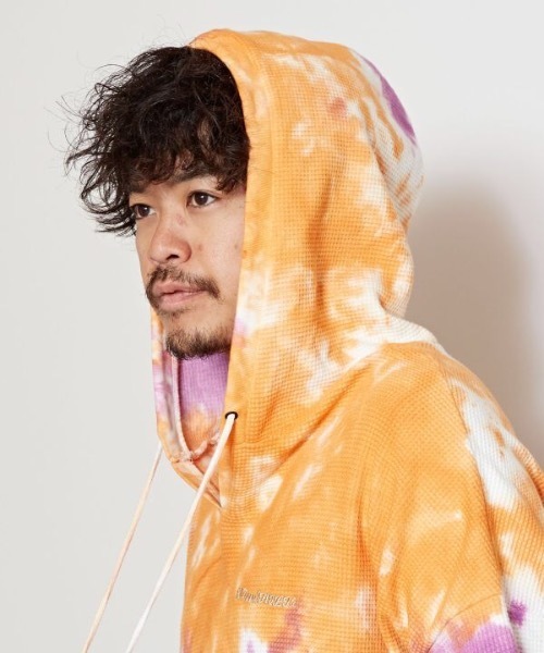 チャイハネ（チャイハネ）の「【チャイハネ】タイダイワッフルMEN'Sフーディ（パーカー・メンズ・ベージュ/オレンジ/ブラック・FREE）」の9枚目の写真