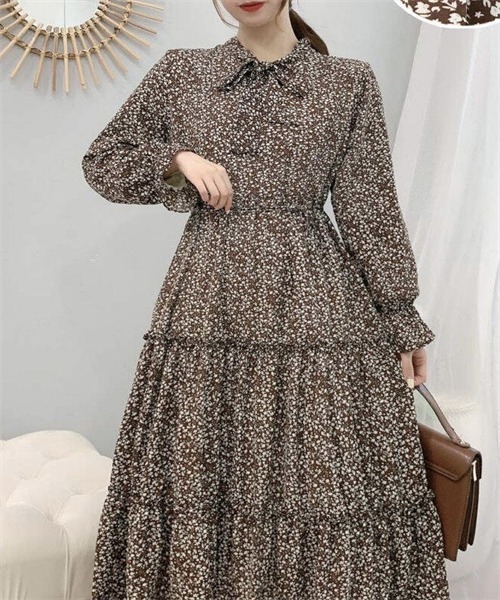 Dream garden(ドリームガーデン)の「ウエストリボン ボウタイティアードワンピース(ワンピース・レディース・ブラウン/ベージュ/ブラック/ブルー・FREE)」の3枚目の写真