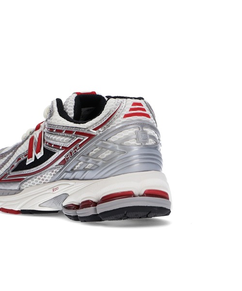 NEW BALANCE（ニューバランス）の「New Balance 1906R M1906REA（スニーカー・レディース・レッド・25cm/24cm/23.5cm）」の8枚目の写真