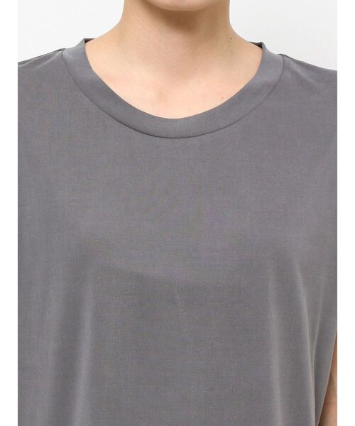 LAGUNAMOON（ラグナムーン）の「クロップドカットトップス（Tシャツ/カットソー・レディース・クリーム/チャコールグレー/アイボリー・FREE）」の8枚目の写真